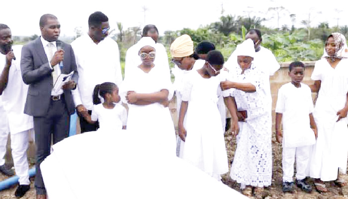 Congress person takes on offspring of helper purportedly killed by maverick fighters in Lagos, partners raise N55m