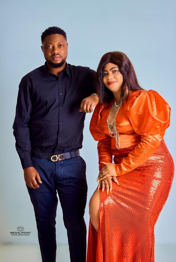 The family of IBiugbe esosa & prince oseyeyi odibo Specially invite the general public to their wedding 