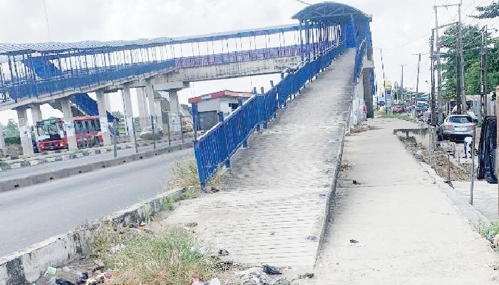 Pedestrians in Lagos State have raised concerns about the presence of louts and criminal