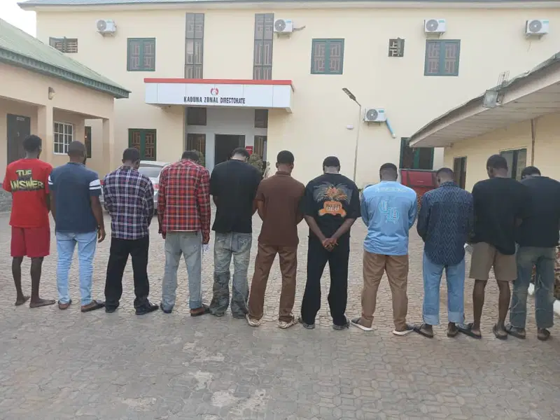 EFCC arrests 11 suspected internet fraudsters in Niger hotel